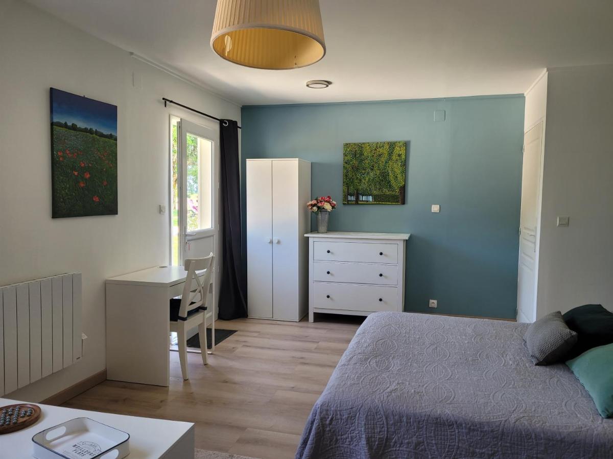Bed and Breakfast L'Atelier 7 Saintes Exterior foto